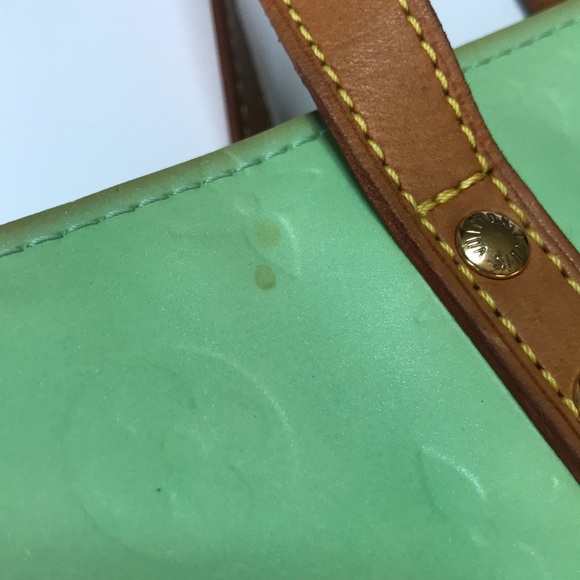 LOUIS VUITTON Reade PM Tote Monogram Vernis Green - Picture 11 of 16